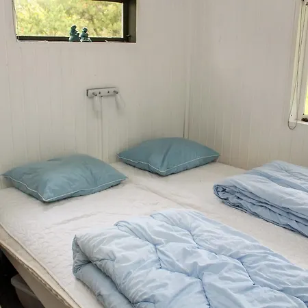 בית נופש Three-bedroom Holiday In *