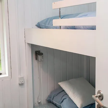 בית נופש Three-bedroom Holiday In *
